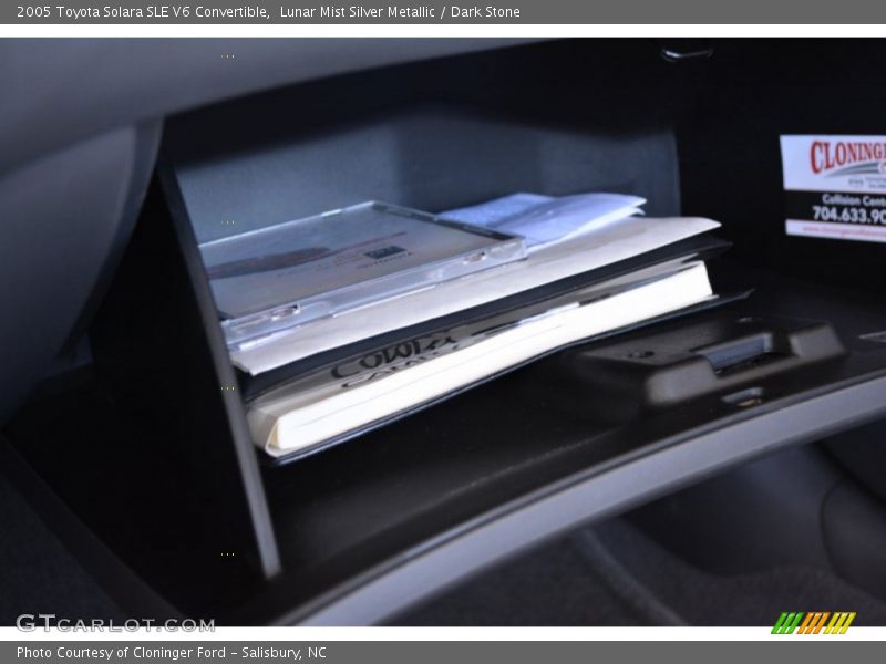 Lunar Mist Silver Metallic / Dark Stone 2005 Toyota Solara SLE V6 Convertible