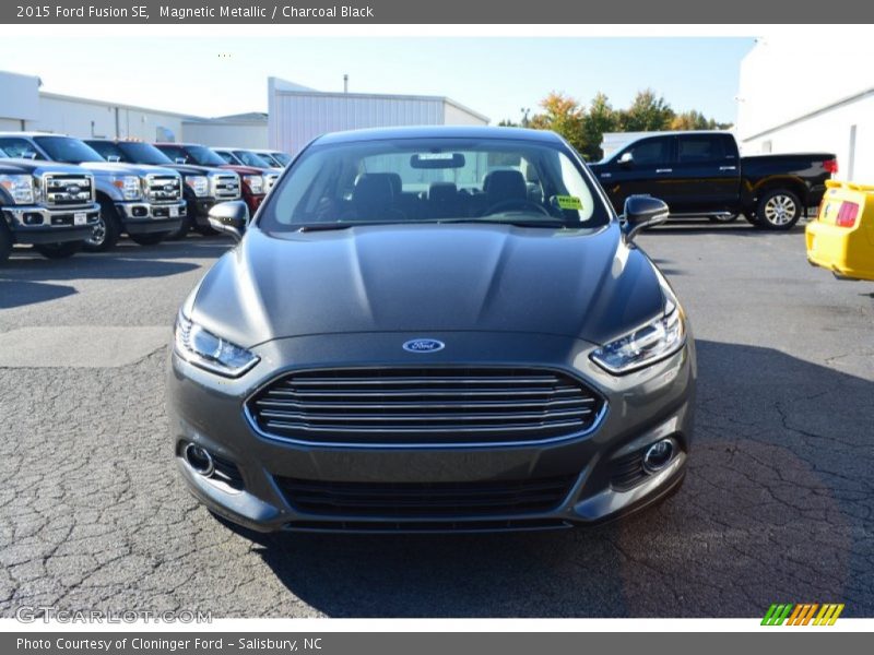 Magnetic Metallic / Charcoal Black 2015 Ford Fusion SE