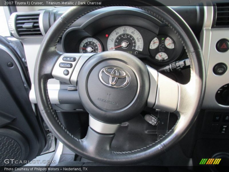 Titanium Metallic / Dark Charcoal 2007 Toyota FJ Cruiser