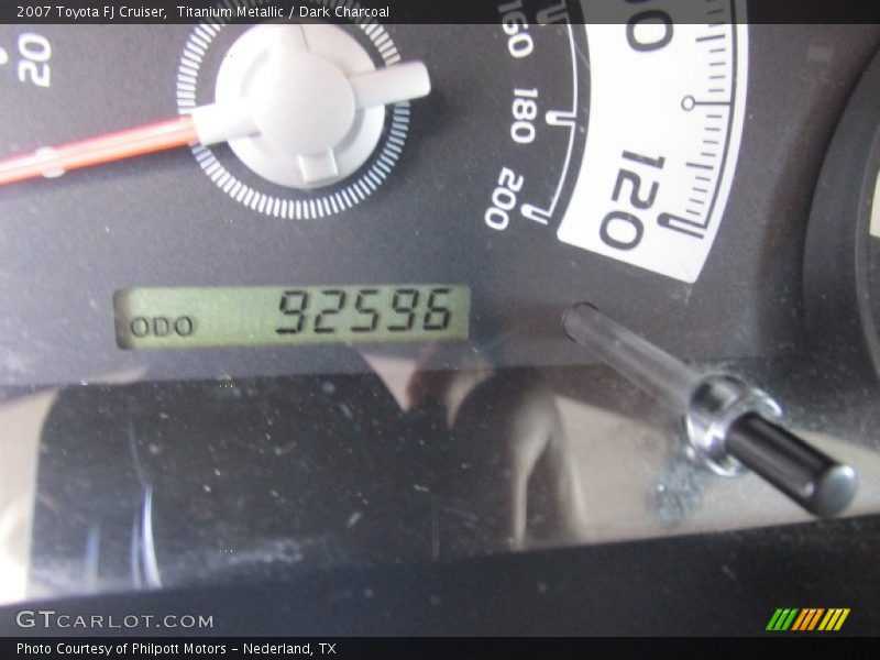 Titanium Metallic / Dark Charcoal 2007 Toyota FJ Cruiser