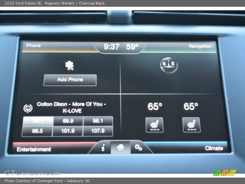 Magnetic Metallic / Charcoal Black 2015 Ford Fusion SE