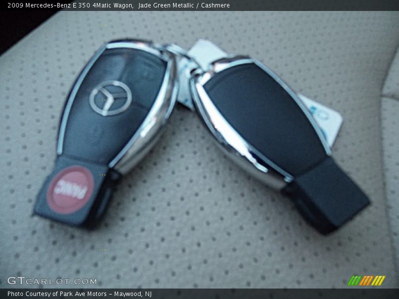 Jade Green Metallic / Cashmere 2009 Mercedes-Benz E 350 4Matic Wagon
