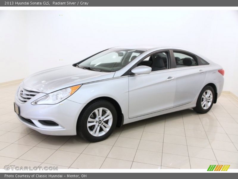 Radiant Silver / Gray 2013 Hyundai Sonata GLS