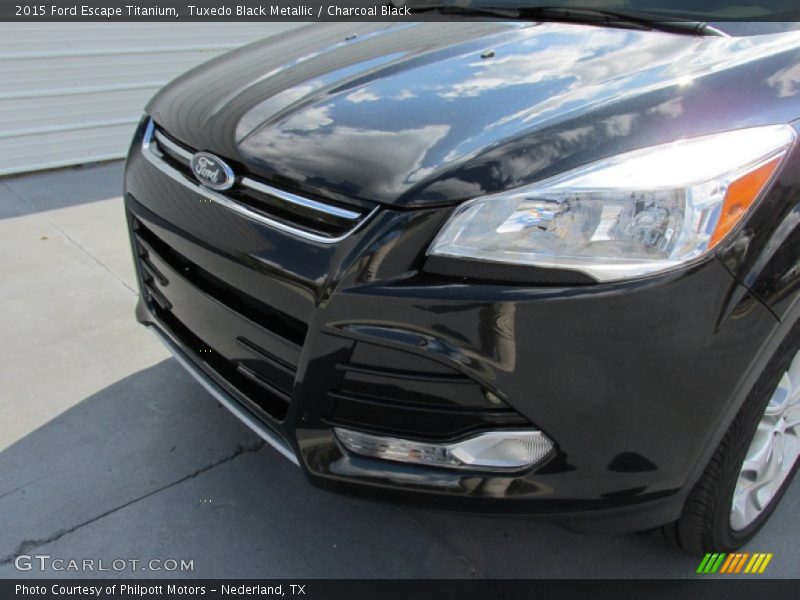 Tuxedo Black Metallic / Charcoal Black 2015 Ford Escape Titanium
