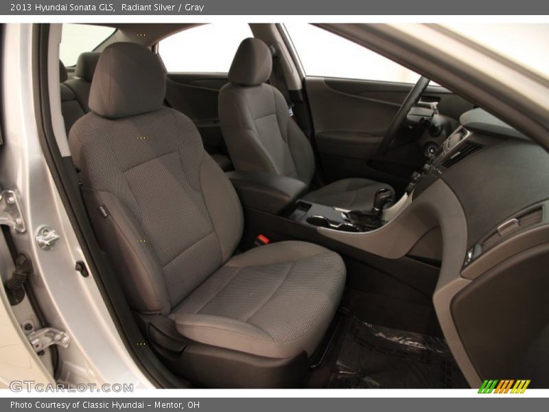 Radiant Silver / Gray 2013 Hyundai Sonata GLS
