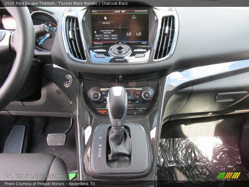 Tuxedo Black Metallic / Charcoal Black 2015 Ford Escape Titanium