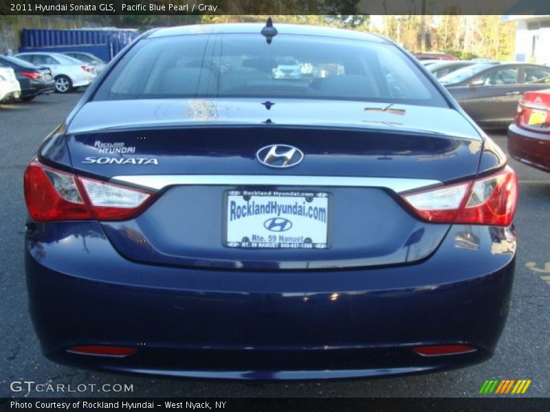 Pacific Blue Pearl / Gray 2011 Hyundai Sonata GLS