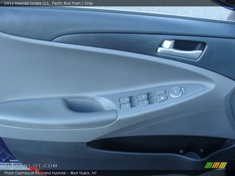 Pacific Blue Pearl / Gray 2011 Hyundai Sonata GLS
