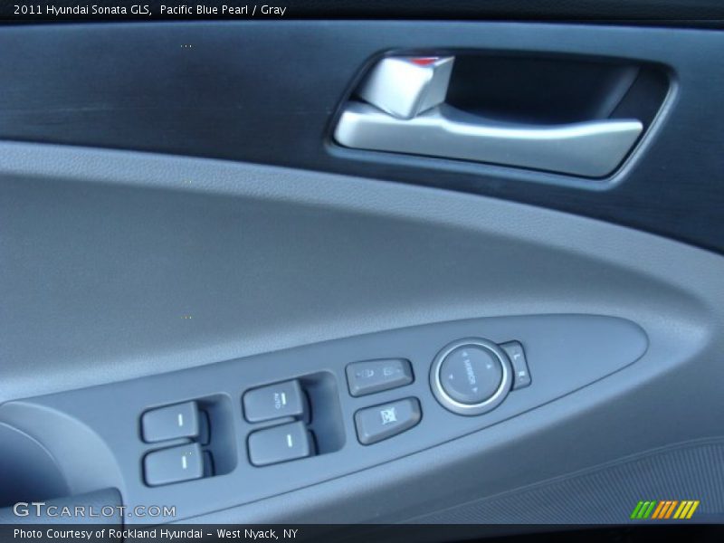Pacific Blue Pearl / Gray 2011 Hyundai Sonata GLS