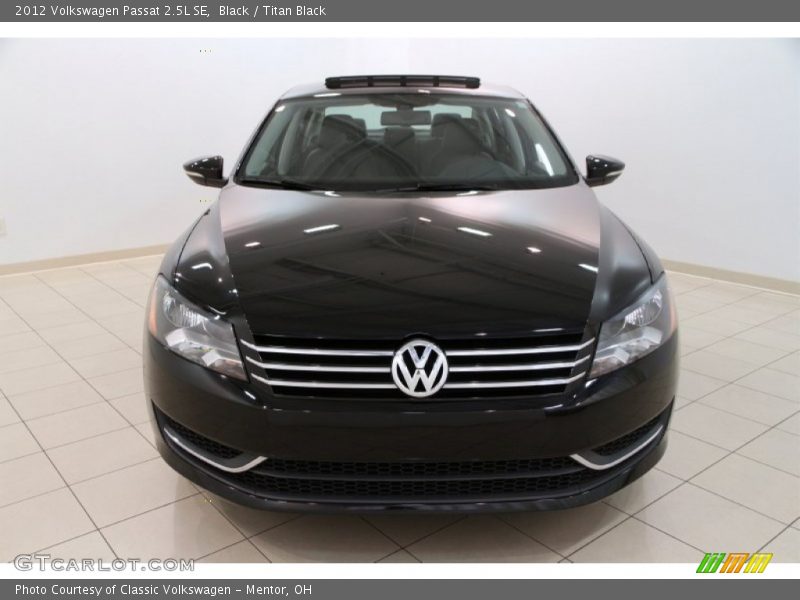 Black / Titan Black 2012 Volkswagen Passat 2.5L SE