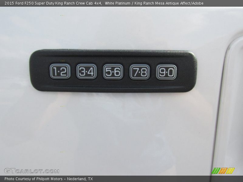 White Platinum / King Ranch Mesa Antique Affect/Adobe 2015 Ford F250 Super Duty King Ranch Crew Cab 4x4