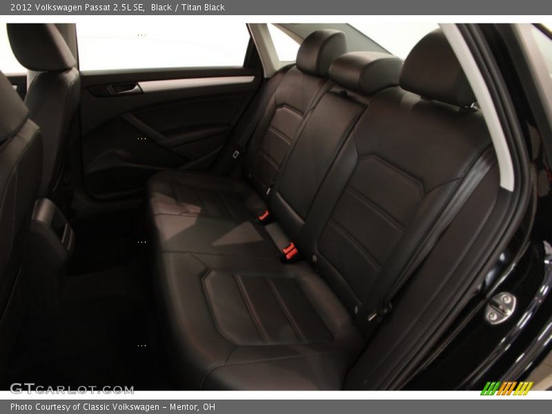 Black / Titan Black 2012 Volkswagen Passat 2.5L SE