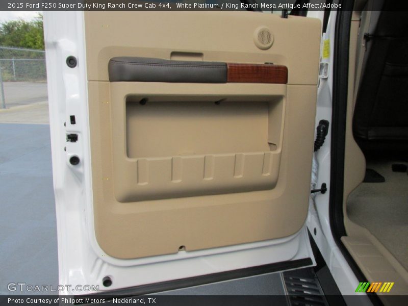 White Platinum / King Ranch Mesa Antique Affect/Adobe 2015 Ford F250 Super Duty King Ranch Crew Cab 4x4