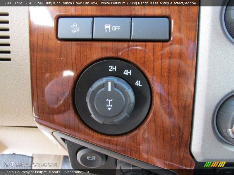 White Platinum / King Ranch Mesa Antique Affect/Adobe 2015 Ford F250 Super Duty King Ranch Crew Cab 4x4