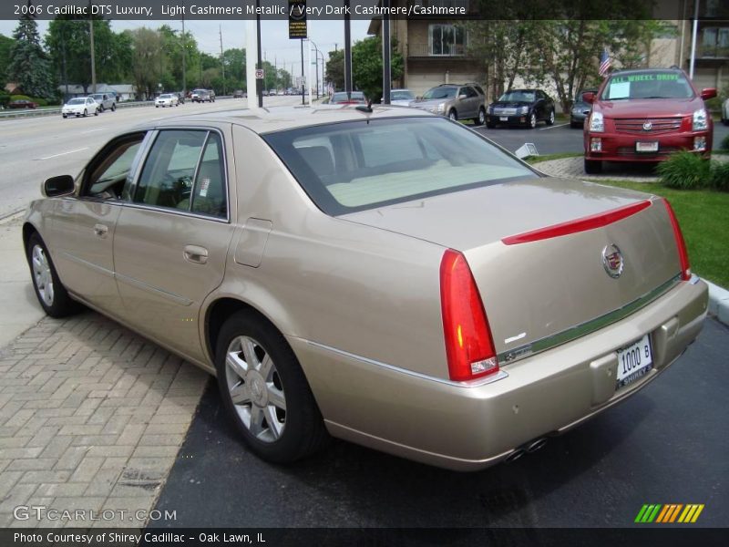 Light Cashmere Metallic / Very Dark Cashmere/Cashmere 2006 Cadillac DTS Luxury
