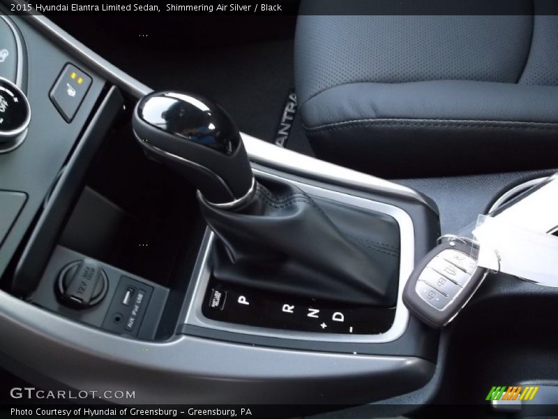 Shimmering Air Silver / Black 2015 Hyundai Elantra Limited Sedan