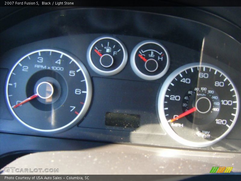 Black / Light Stone 2007 Ford Fusion S