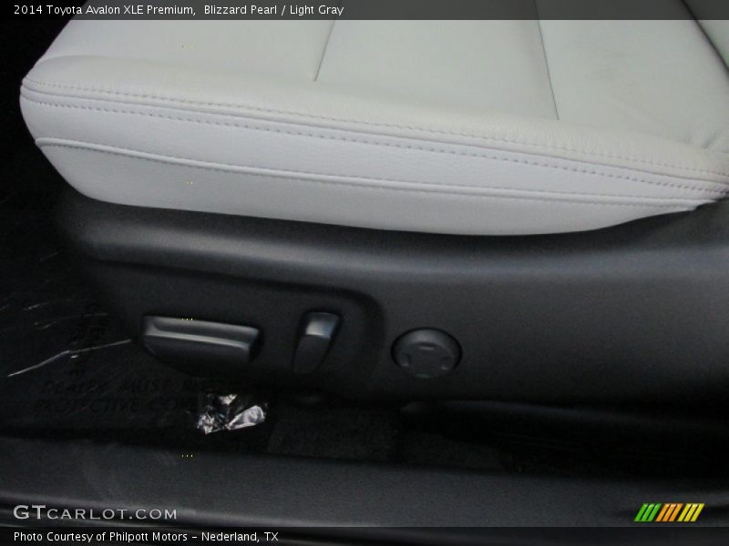 Blizzard Pearl / Light Gray 2014 Toyota Avalon XLE Premium