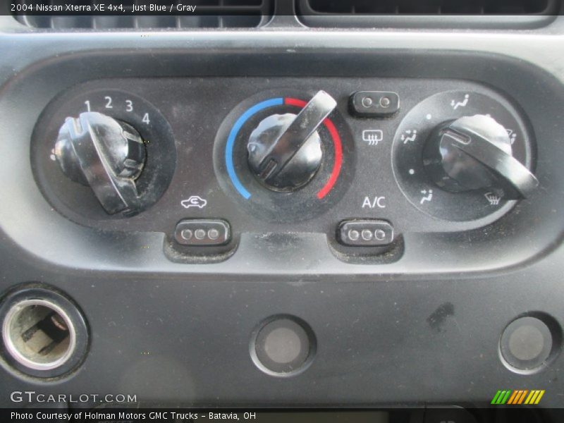 Just Blue / Gray 2004 Nissan Xterra XE 4x4