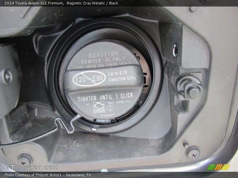 Magnetic Gray Metallic / Black 2014 Toyota Avalon XLE Premium