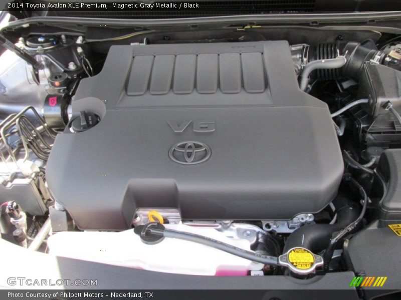 Magnetic Gray Metallic / Black 2014 Toyota Avalon XLE Premium