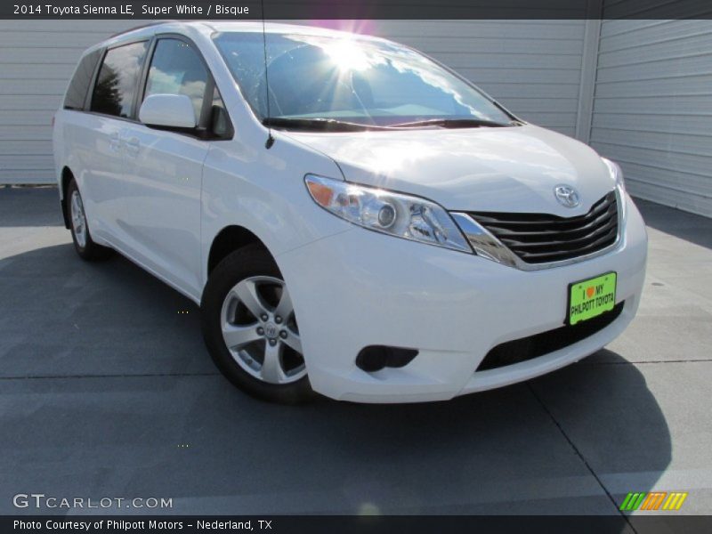 Super White / Bisque 2014 Toyota Sienna LE
