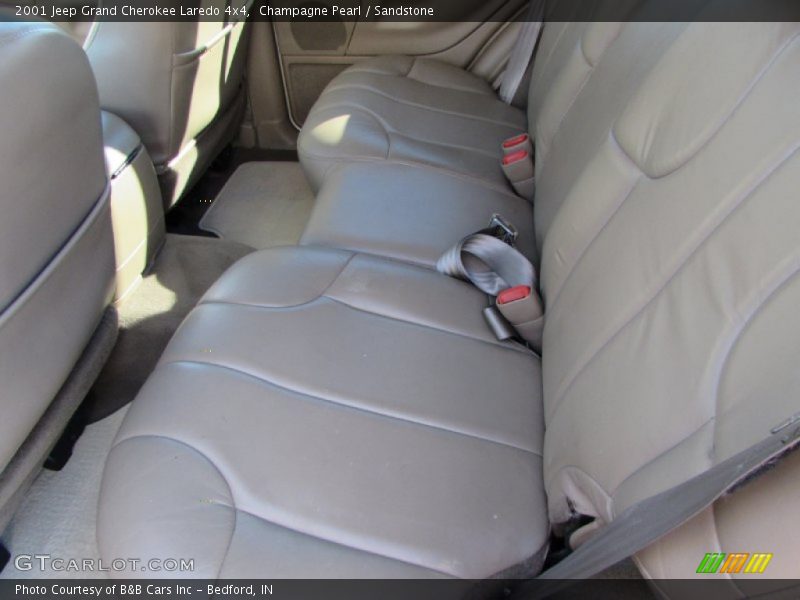 Champagne Pearl / Sandstone 2001 Jeep Grand Cherokee Laredo 4x4