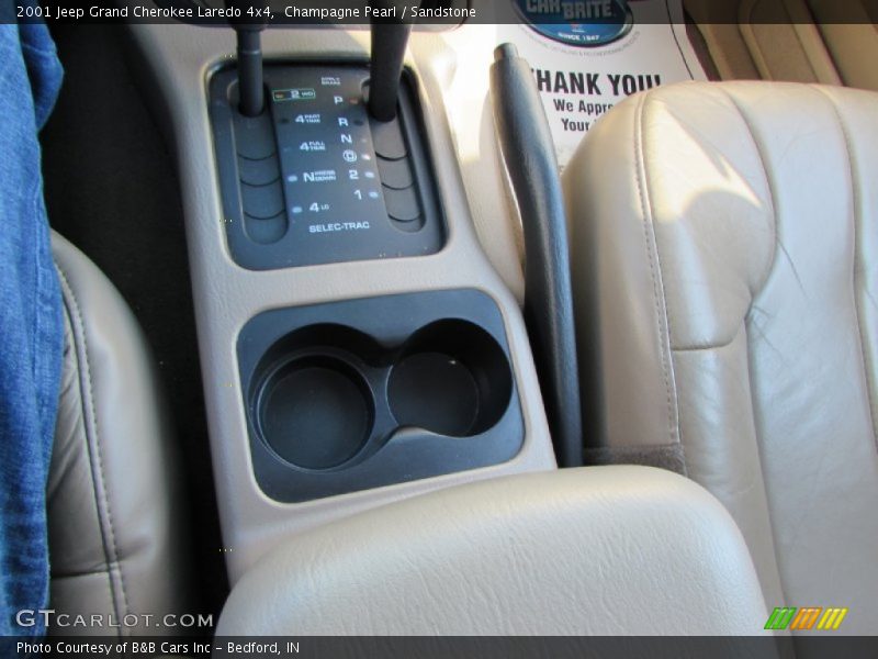 Champagne Pearl / Sandstone 2001 Jeep Grand Cherokee Laredo 4x4