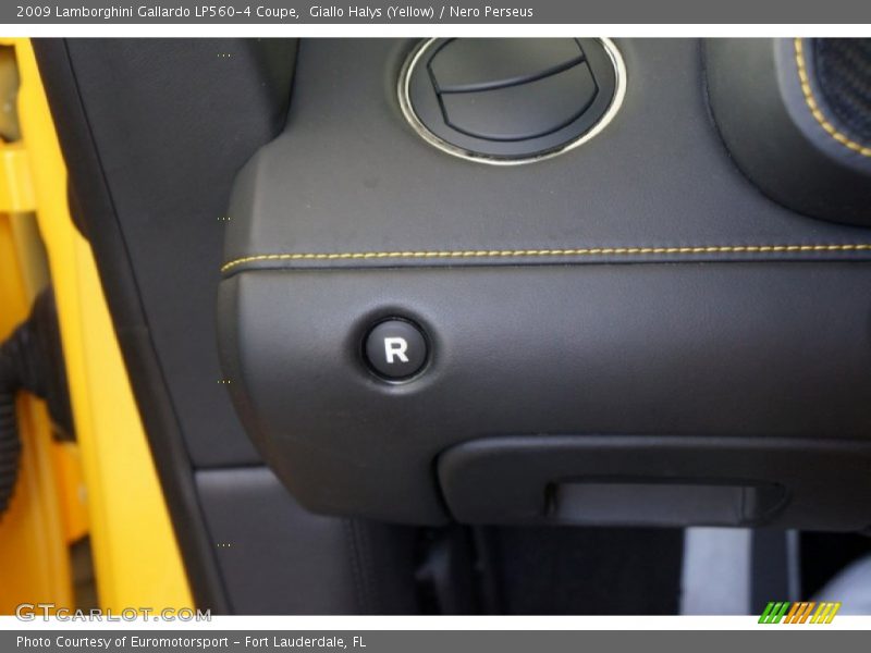 Controls of 2009 Gallardo LP560-4 Coupe