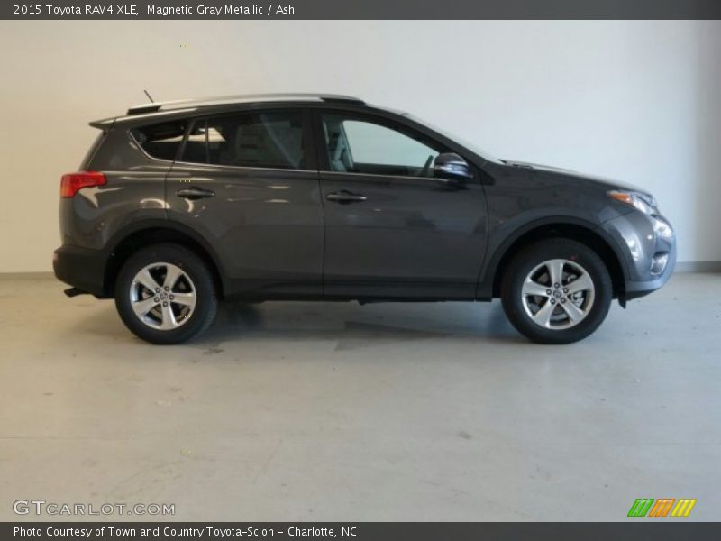 Magnetic Gray Metallic / Ash 2015 Toyota RAV4 XLE