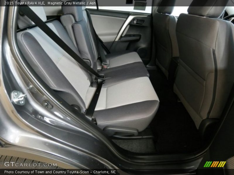 Magnetic Gray Metallic / Ash 2015 Toyota RAV4 XLE