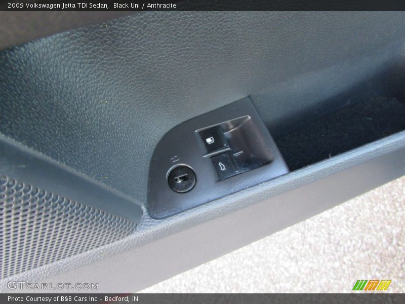 Black Uni / Anthracite 2009 Volkswagen Jetta TDI Sedan