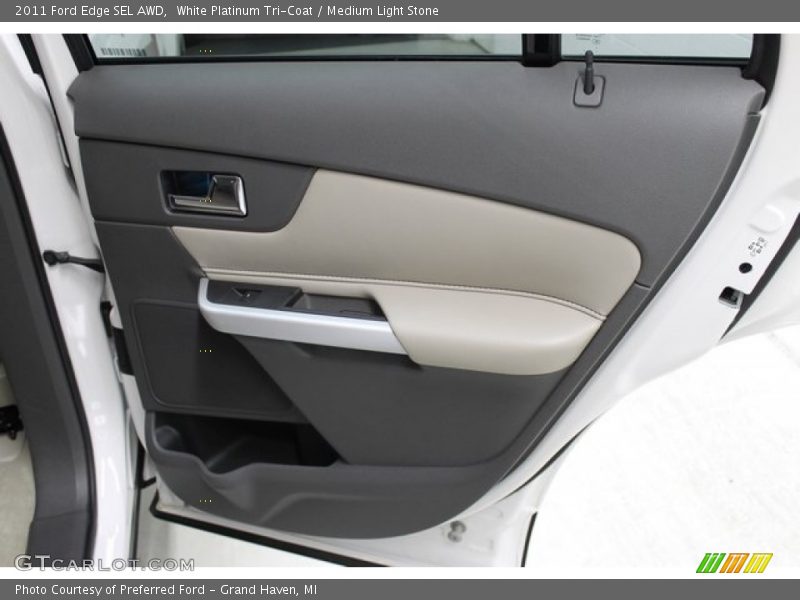 White Platinum Tri-Coat / Medium Light Stone 2011 Ford Edge SEL AWD