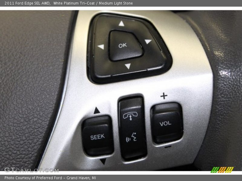 White Platinum Tri-Coat / Medium Light Stone 2011 Ford Edge SEL AWD