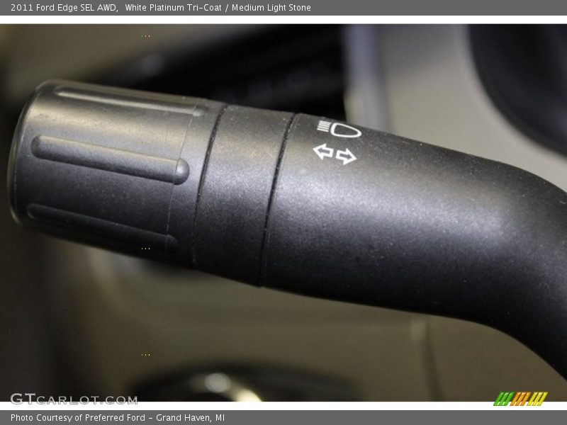 White Platinum Tri-Coat / Medium Light Stone 2011 Ford Edge SEL AWD