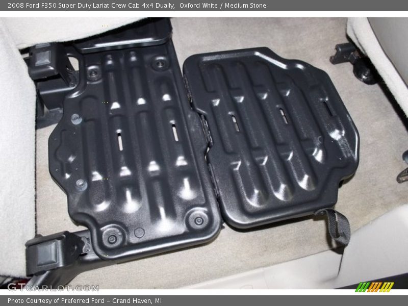 Oxford White / Medium Stone 2008 Ford F350 Super Duty Lariat Crew Cab 4x4 Dually