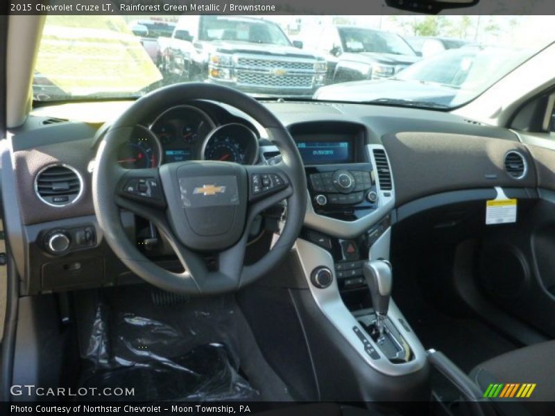 Rainforest Green Metallic / Brownstone 2015 Chevrolet Cruze LT