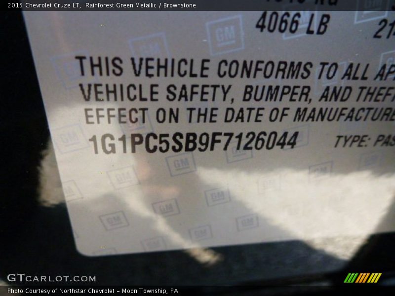 Rainforest Green Metallic / Brownstone 2015 Chevrolet Cruze LT