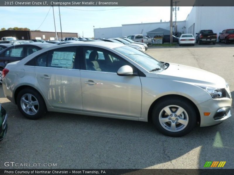 Champagne Silver Metallic / Brownstone 2015 Chevrolet Cruze LT