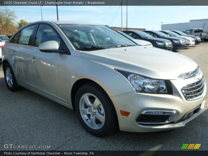 Champagne Silver Metallic / Brownstone 2015 Chevrolet Cruze LT