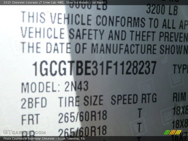 Silver Ice Metallic / Jet Black 2015 Chevrolet Colorado LT Crew Cab 4WD