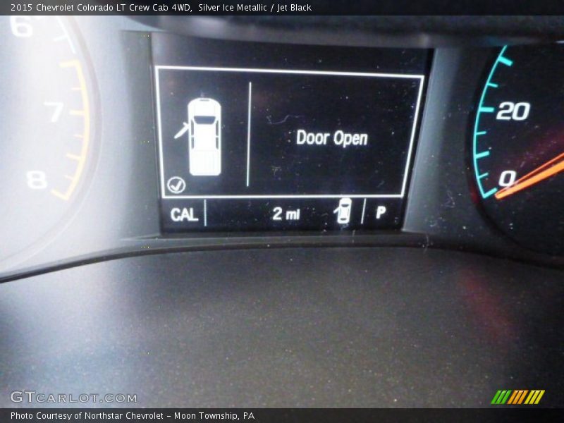 Silver Ice Metallic / Jet Black 2015 Chevrolet Colorado LT Crew Cab 4WD