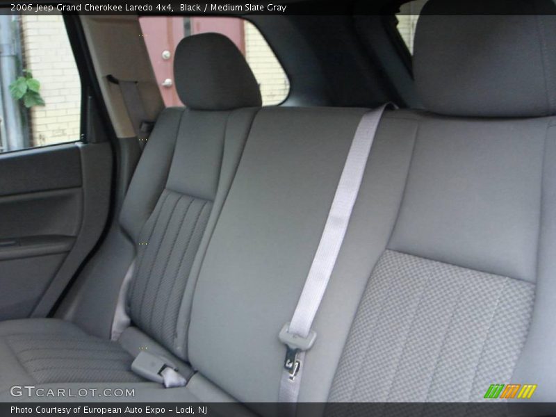 Black / Medium Slate Gray 2006 Jeep Grand Cherokee Laredo 4x4