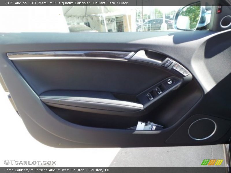 Door Panel of 2015 S5 3.0T Premium Plus quattro Cabriolet