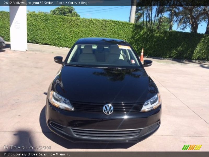 Black / Cornsilk Beige 2012 Volkswagen Jetta SE Sedan