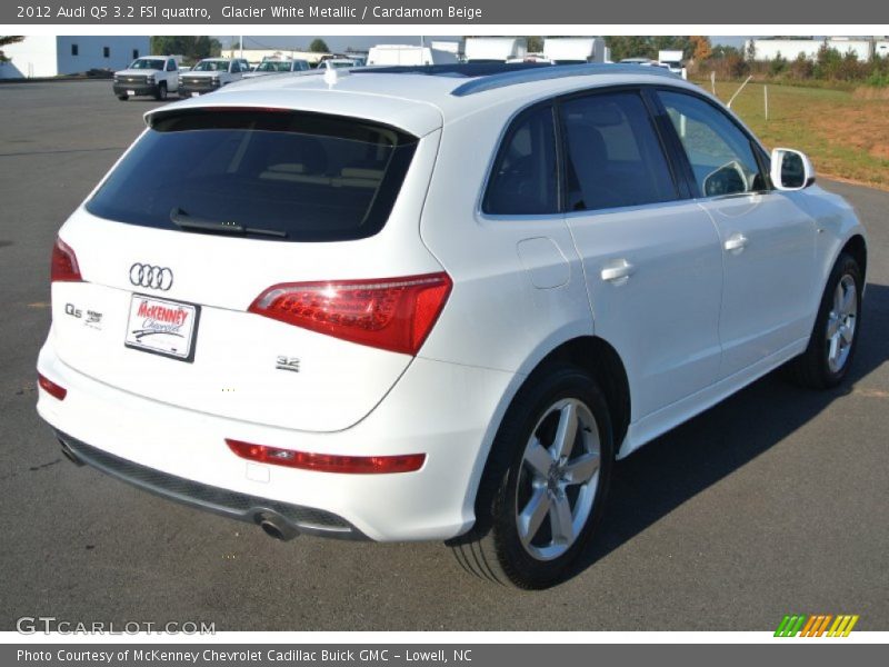 Glacier White Metallic / Cardamom Beige 2012 Audi Q5 3.2 FSI quattro