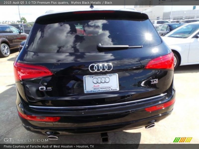 Mythos Black Metallic / Black 2015 Audi Q5 3.0 TDI Premium Plus quattro