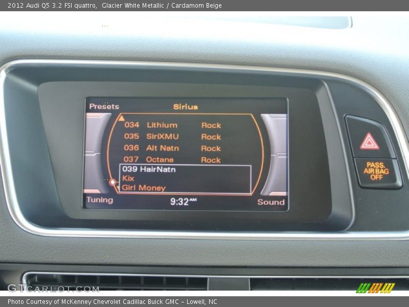 Glacier White Metallic / Cardamom Beige 2012 Audi Q5 3.2 FSI quattro