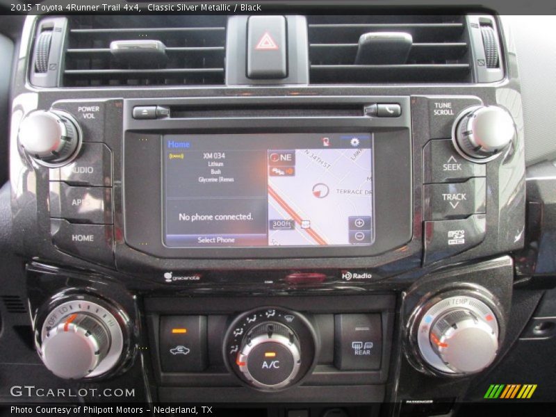 Classic Silver Metallic / Black 2015 Toyota 4Runner Trail 4x4