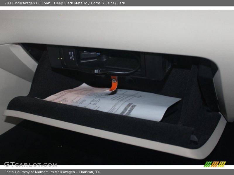 Deep Black Metallic / Cornsilk Beige/Black 2011 Volkswagen CC Sport